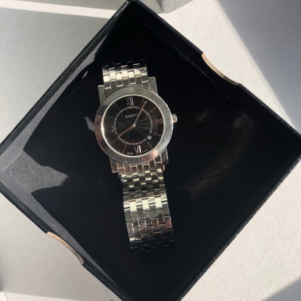 Gucci Men's Watch - Picture 3 of 8